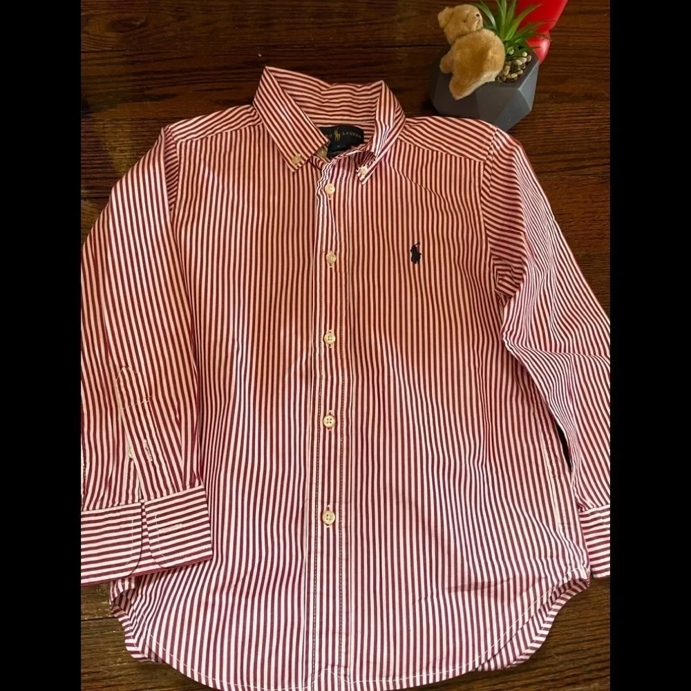 🤗- Ralph Lauren button down shirt for boy size 5